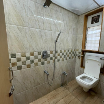 Bathroom in 1 BHK Apartment at Romell Orbis, Parsi Colony – for Rent