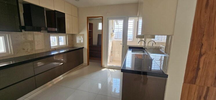 Kitchen, indis-viva-city 3 Bedroom 2595 Sq.Ft. Apartment In Kondapur Hyderabad 8750662