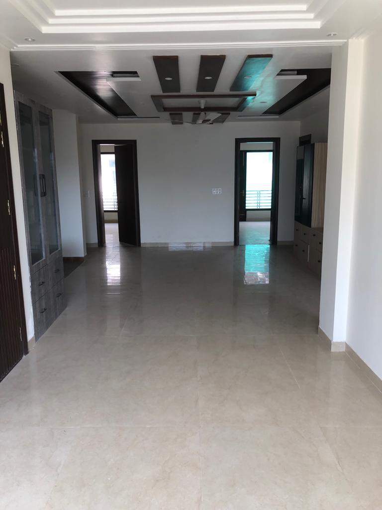 5 BHK Independent House For Sale in Aerocity
