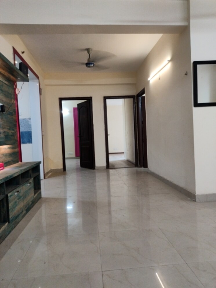 Room, sikka-karmic-greens 3.5 Bedroom 1510 Sq.Ft. Apartment In Sector 78 Noida 8751044