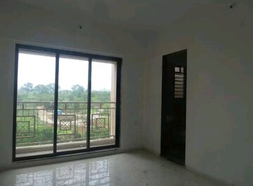 Room in 2 BHK Apartment at Raunak Park View, Ghodbunder Road – for Sale