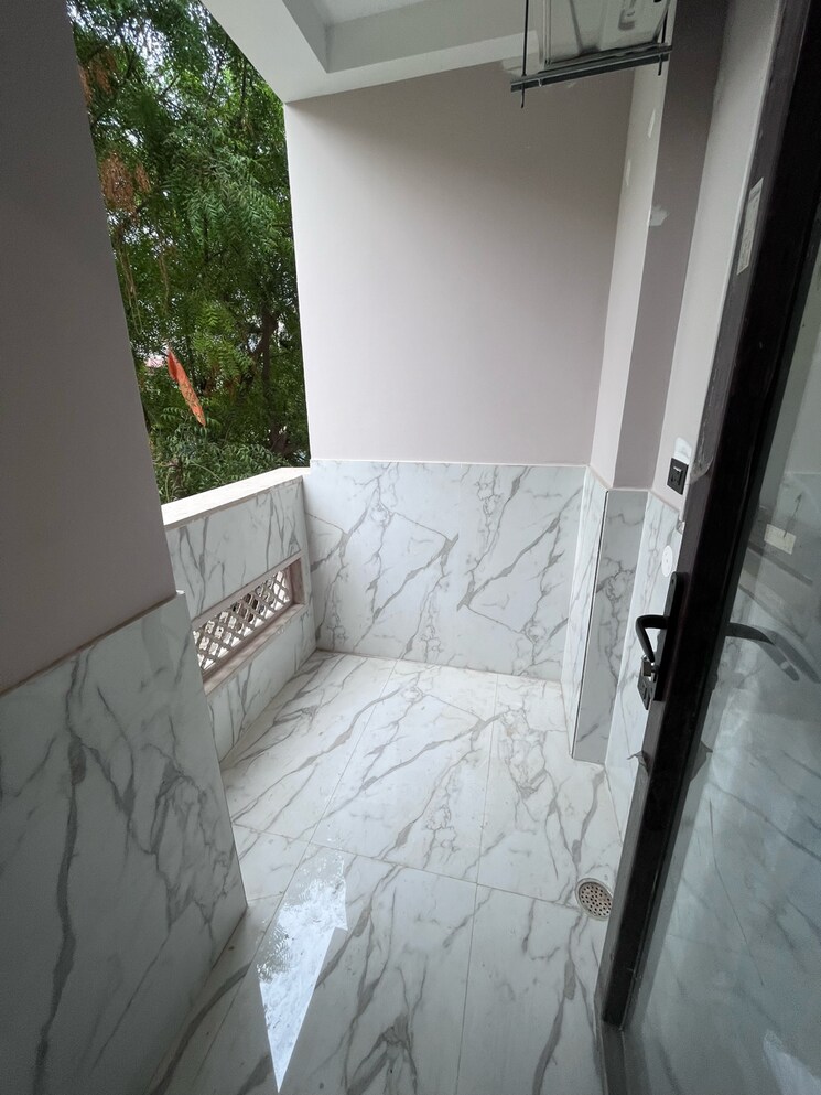 Balcony, sector 42 1 Bedroom 820 Sq.Ft. Builder Floor In Sector 42 Gurgaon 8750727