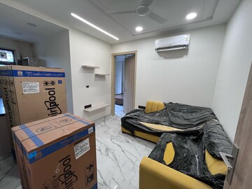 Living Room in 1 BHK Builder Floor at Sector 42 – for Rent