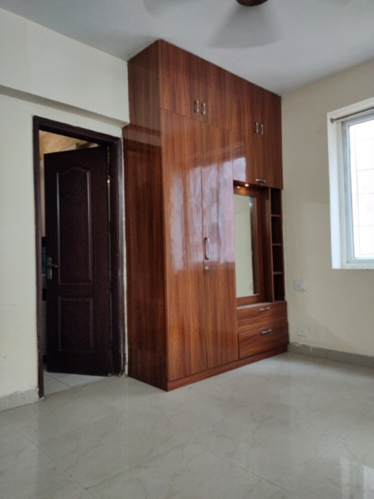 Room, sikka-karmic-greens 3.5 Bedroom 1510 Sq.Ft. Apartment In Sector 78 Noida 8751044