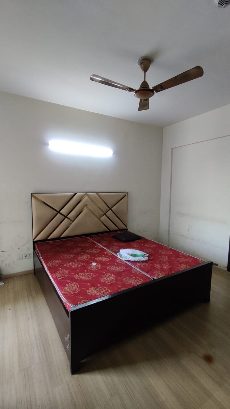 Bedroom, moti nagar 3 Bedroom 1637 Sq.Ft. Apartment In Moti Nagar Delhi 8750764