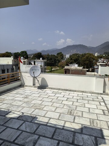 Balcony in 5 BHK Villa at Adarsh Panache Heights, Kulhan – for Sale