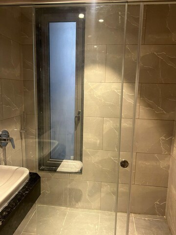 Bathroom in 5 BHK Apartment at Rustomjee Crown, Prabhadevi – for Sale