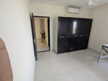 Furnished Amenities in 3 BHK Apartment at Brigade Citadel, Moti Nagar – for Rent