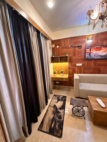 Furnished Amenities in 3 BHK Apartment at Sector 40 – for Rent