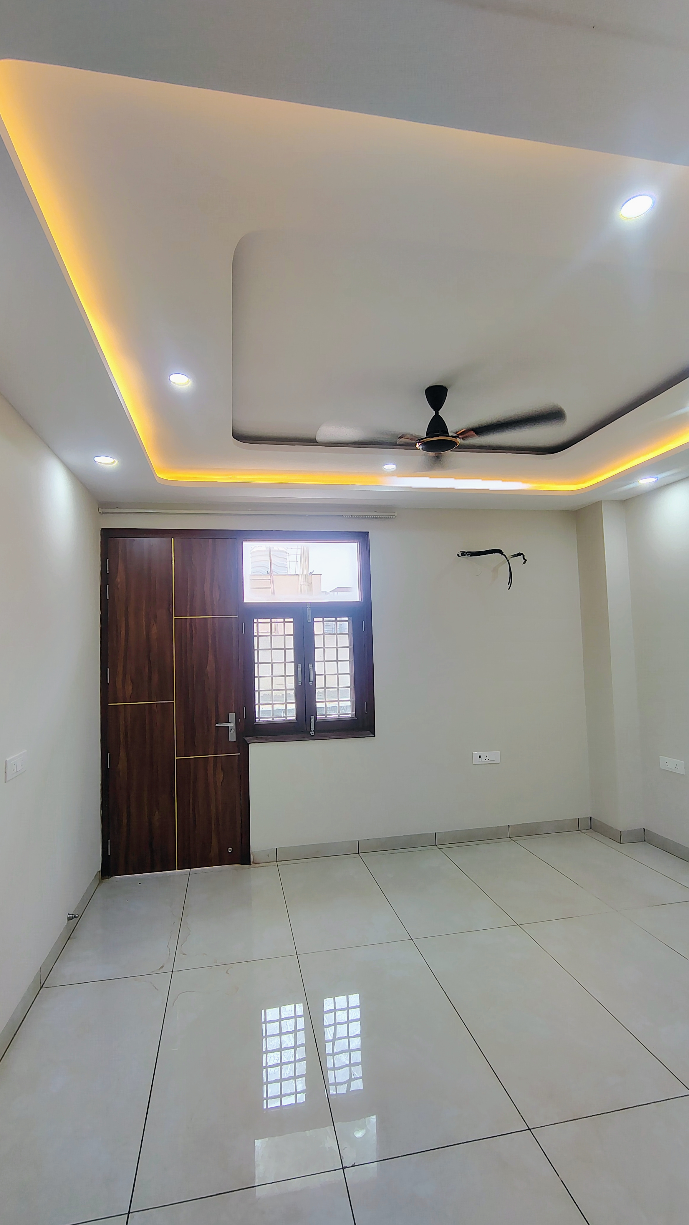 3 BHK + Pooja Room Builder Floor For Rent in Hong Kong Bazaar
