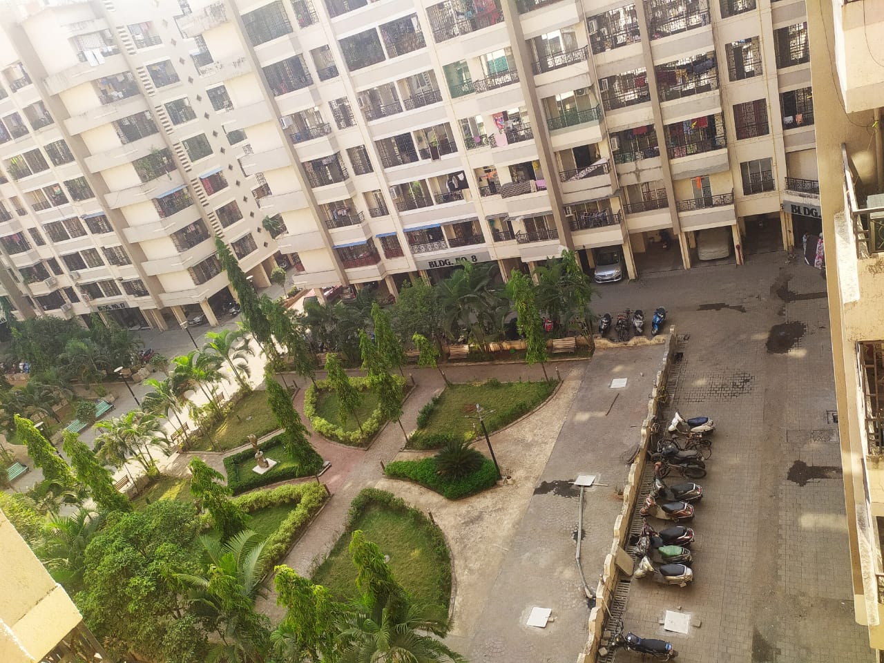 1 BHK Apartment For Rent in Parikh Peninsula Park