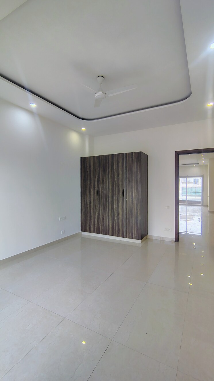 Room, hong-kong-bazaar 3 Bedroom 2700 Sq.Ft. Builder Floor In Sector 57 Gurgaon 8751192