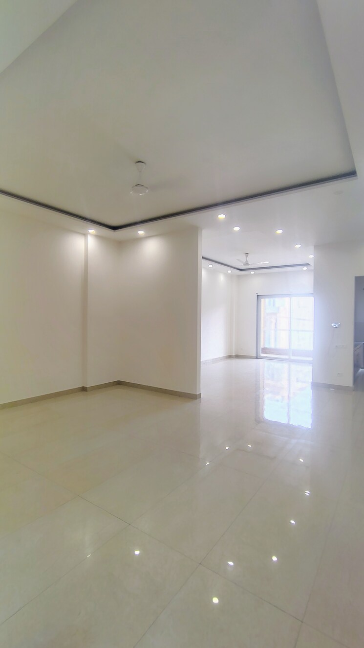 Room, hong-kong-bazaar 3 Bedroom 2700 Sq.Ft. Builder Floor In Sector 57 Gurgaon 8751192