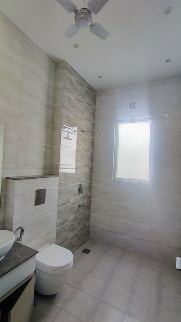 Bathroom in 3 BHK Builder Floor at Hong Kong Bazaar, Sector 57 – for Rent