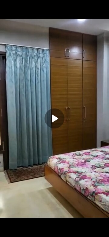Bedroom in 3 BHK Builder Floor at Eros Rosewood City, Sector 49 – for Rent