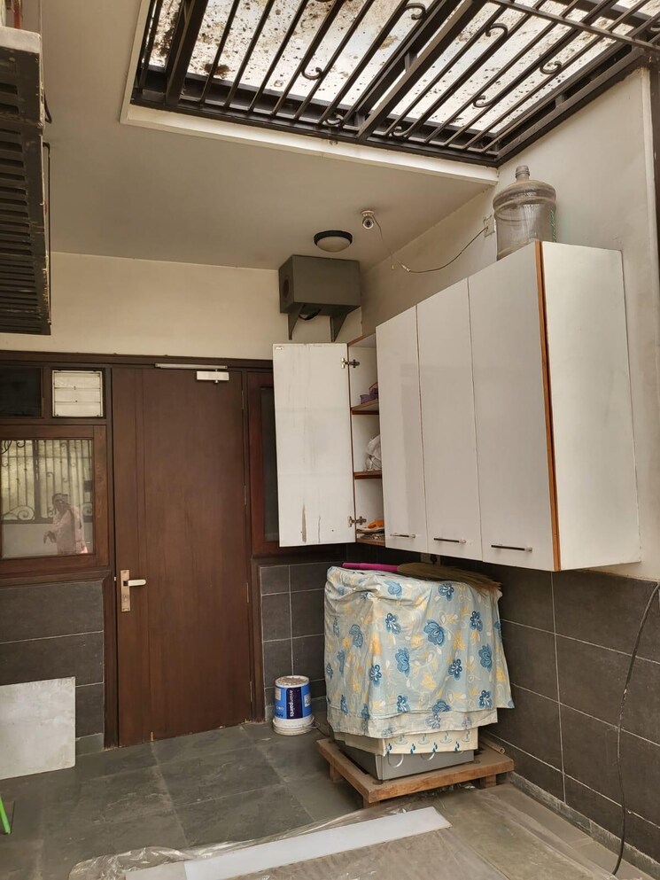 Kitchen, eros-rosewood-city 3 Bedroom 300 Sq.Yd. Builder Floor In Sector 49 Gurgaon 8751259