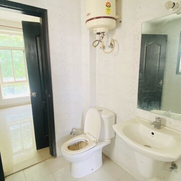 Bathroom in 3 BHK Builder Floor at Omaxe Silver Birch, Mullanpur – for Sale