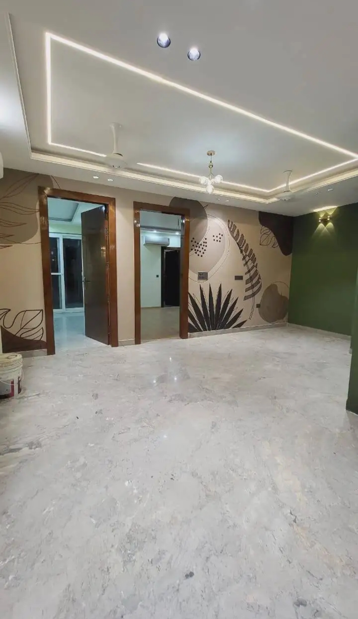 2 BHK + Servant Room,Extra Room Apartment For Rent in Vatika Xpressions