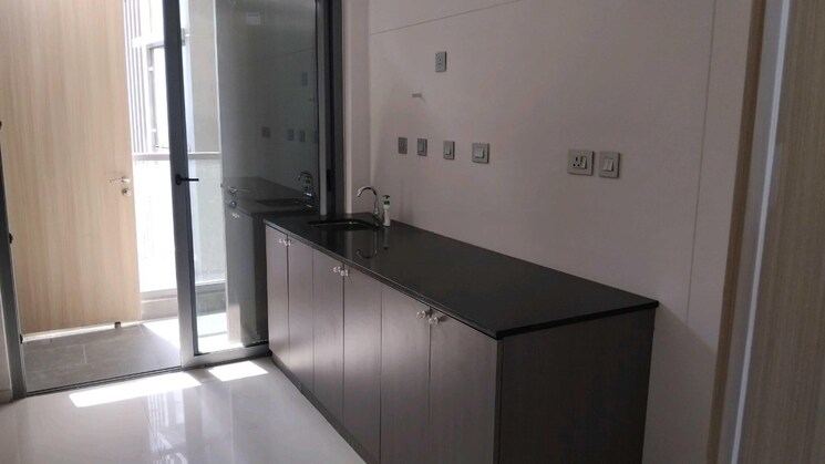 Kitchen, rustomjee-crown 5 Bedroom 3072 Sq.Ft. Apartment In Prabhadevi Mumbai 8751354