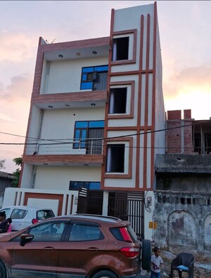 6 BHK Independent House For Sale in Upsidc Site C