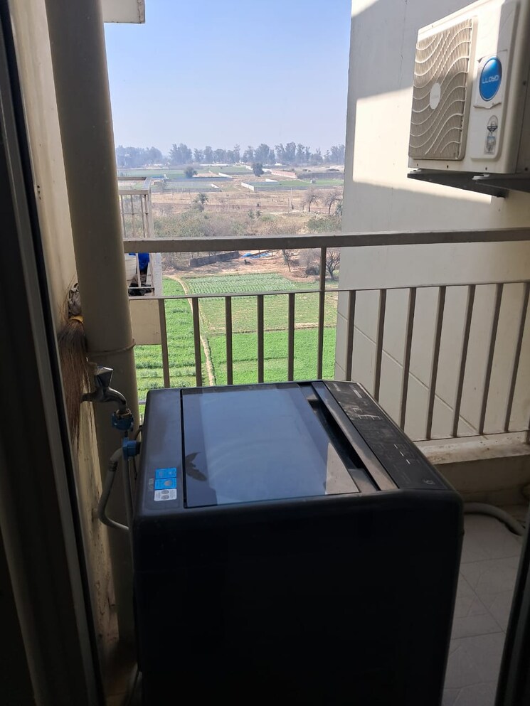 Balcony, patiala road 2 Bedroom 1140 Sq.Ft. Apartment In Patiala Road Zirakpur 8751604