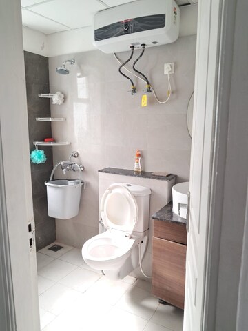 Bathroom in 2 BHK Apartment at Patiala Road – for Rent