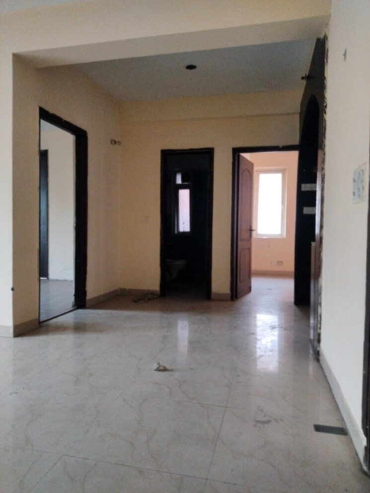 Room, sikka-karmic-greens 2.5 Bedroom 1210 Sq.Ft. Apartment In Sector 78 Noida 8751791