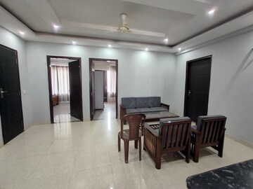 Living Room in 4 BHK Builder Floor at Uday Arden 45, Sector 45 – for Rent