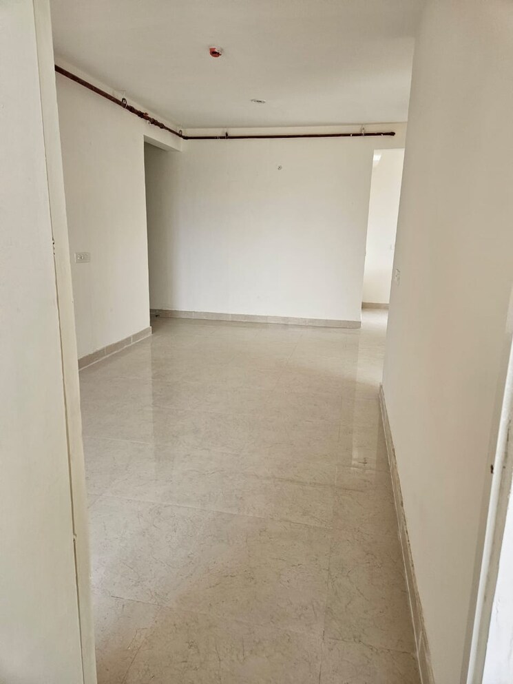 Room, signature-global-prime 2 Bedroom 834 Sq.Ft. Apartment In Sector 63a Gurgaon 8751795