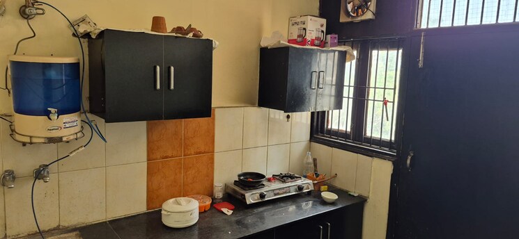 Kitchen, guru-nanak-enclave 2 Bedroom 100 Sq.Ft. Builder Floor In Dhakoli Zirakpur 8751843