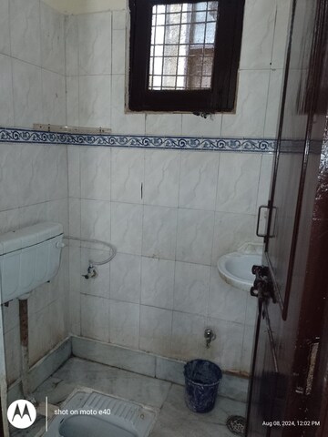 Bathroom in 2 BHK Builder Floor at Green Fields Colony – for Rent