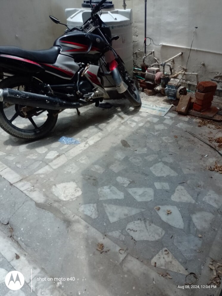  Parking, green fields colony 2 Bedroom 900 Sq.Ft. Builder Floor In Green Fields Colony Faridabad 8751837