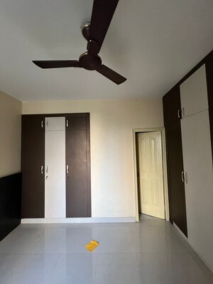 Furnished Amenities in 2.5 BHK Apartment at AC Tower, Sector 84 – for Sale