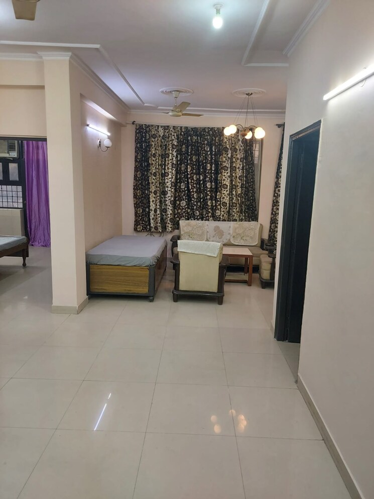 Living Room, ardee-mall 3.5 Bedroom 2400 Sq.Ft. Builder Floor In Sector 52 Gurgaon 8751911