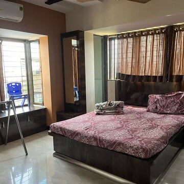 Bedroom in 2 BHK Apartment at Gurumahima Heights CHS, Sanpada Sector 1 – for Sale