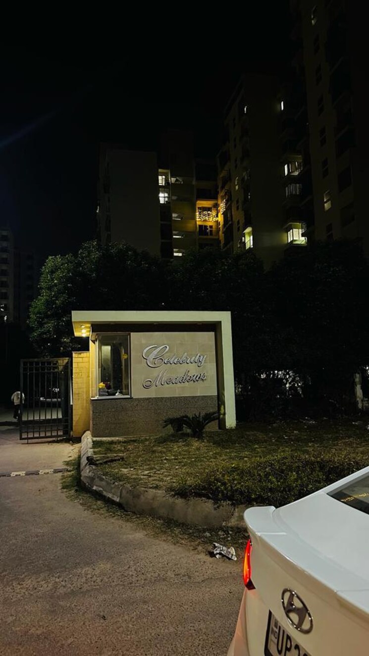 Exterior View, ansal-celebrity-meadows 3.5 Bedroom 2086 Sq.Ft. Apartment In Sushant Golf City Lucknow 8751991