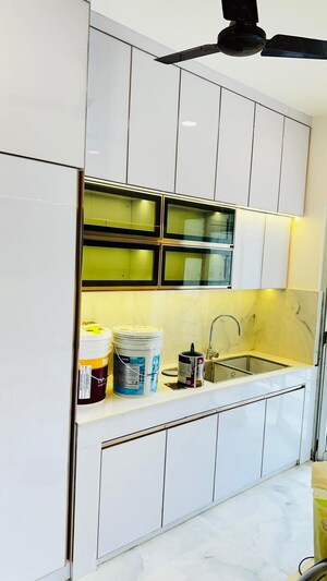 Kitchen in 3.5 BHK Apartment at Ansal Celebrity Meadows, Sushant Golf City – for Sale