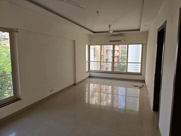 Room in 2 BHK Apartment at Shalom CHS Chembur, Chembur – for Rent
