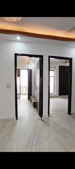 Room in 3 BHK Builder Floor at Sharma Homes 1, Sector 37 – for Sale
