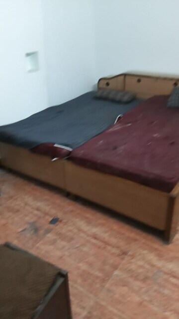 Room in 2 BHK Builder Floor at Indirapuram Gyan Khand 4 – for Rent