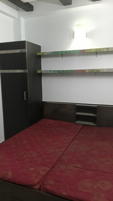Room in 2 BHK Builder Floor at Indirapuram Gyan Khand 4 – for Rent