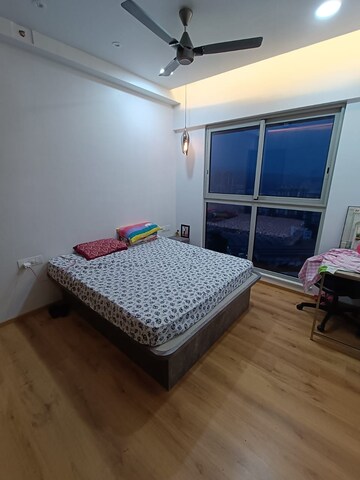 2 BHK Apartment For Sale in SD Astron Tower, Kandivali East