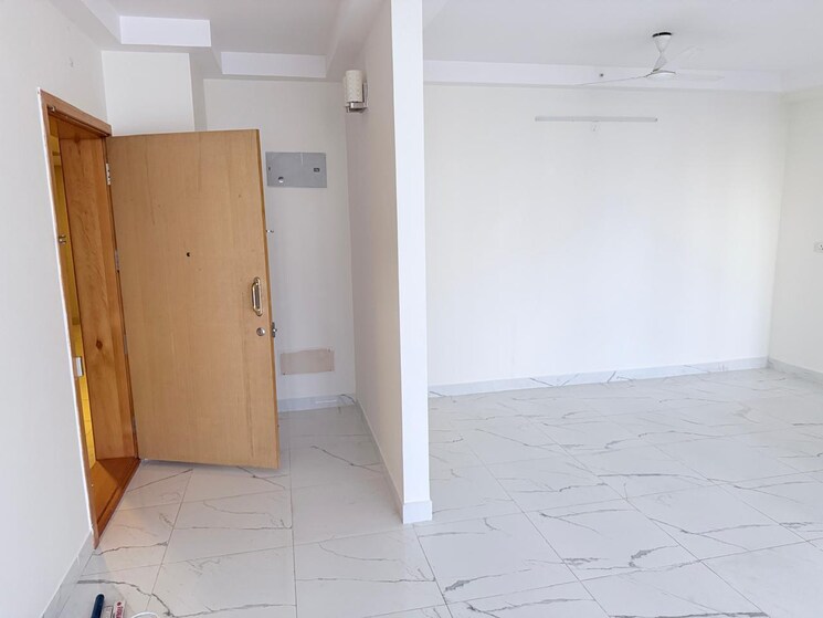 Room, mantri-manyata-lithos 3 Bedroom 1740 Sq.Ft. Apartment In Thanisandra Bangalore 8752049