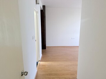 Room in 3 BHK Apartment at Mantri Manyata Lithos, Thanisandra – for Rent