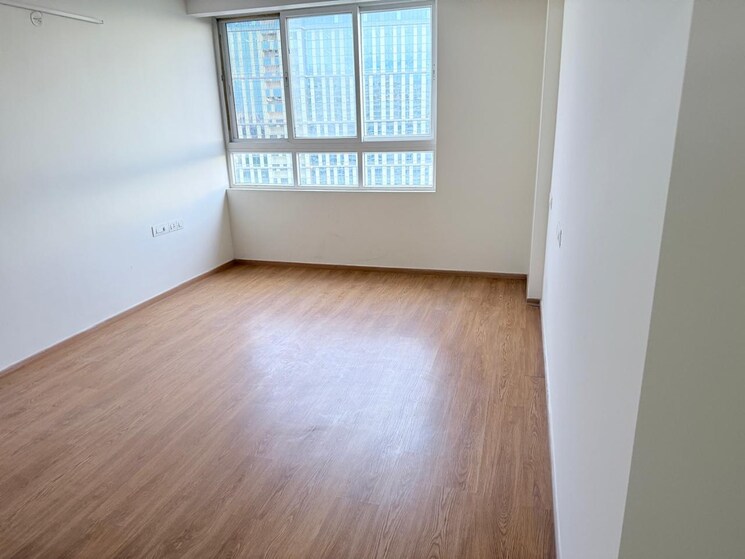 Room, mantri-manyata-lithos 3 Bedroom 1740 Sq.Ft. Apartment In Thanisandra Bangalore 8752049