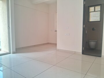 Room in 3 BHK Apartment at Yashwin Supernova, Wakad – for Rent