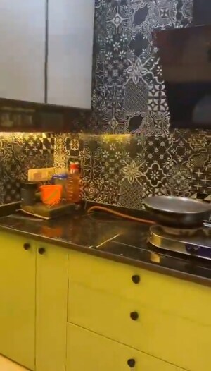 Kitchen in 1.5 BHK Apartment at Shakti Aura, Ghansoli – for Sale