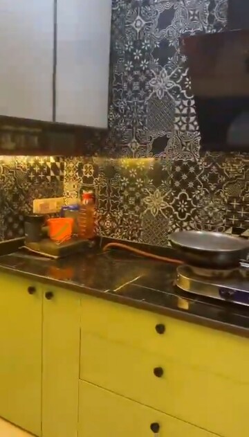 Kitchen in 1.5 BHK Apartment at Shakti Aura, Ghansoli – for Sale