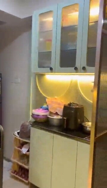 Bathroom in 1.5 BHK Apartment at Shakti Aura, Ghansoli – for Sale