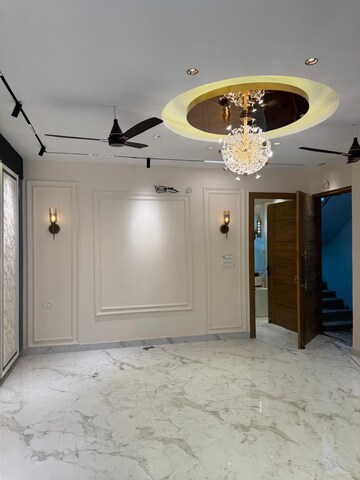 Building Lobby in 2 BHK Builder Floor at Gms Road – for Sale